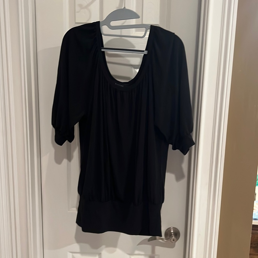 Ladies top Karen kane 0x like new short sleeve dressy